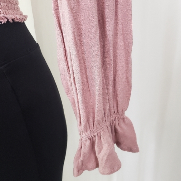 Urban Outfitters dusty pink rose long sleeve smocked crop top size small - Picture 3 of 7